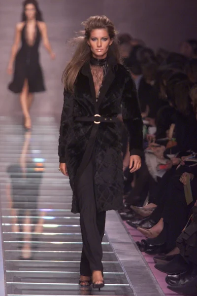 Look 46